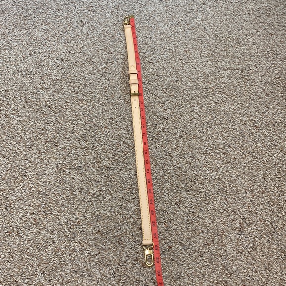 Authentic Louis Vuitton adjustable strap - Picture 9 of 9